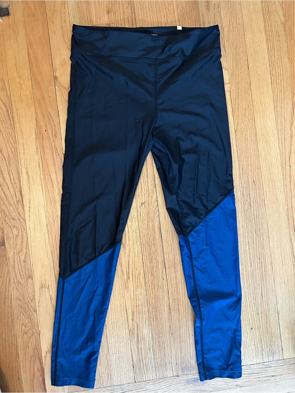 summersalt Black and Blue Colorblock Leggings